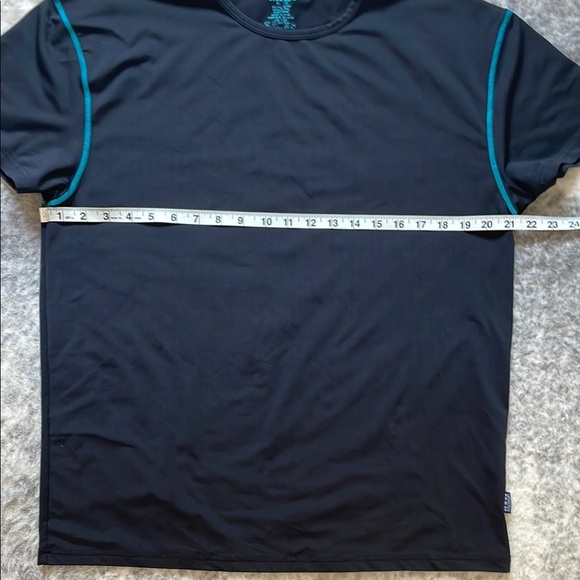 La Vie En Rose Gym Short Sleeve Tee - Picture 6 of 6